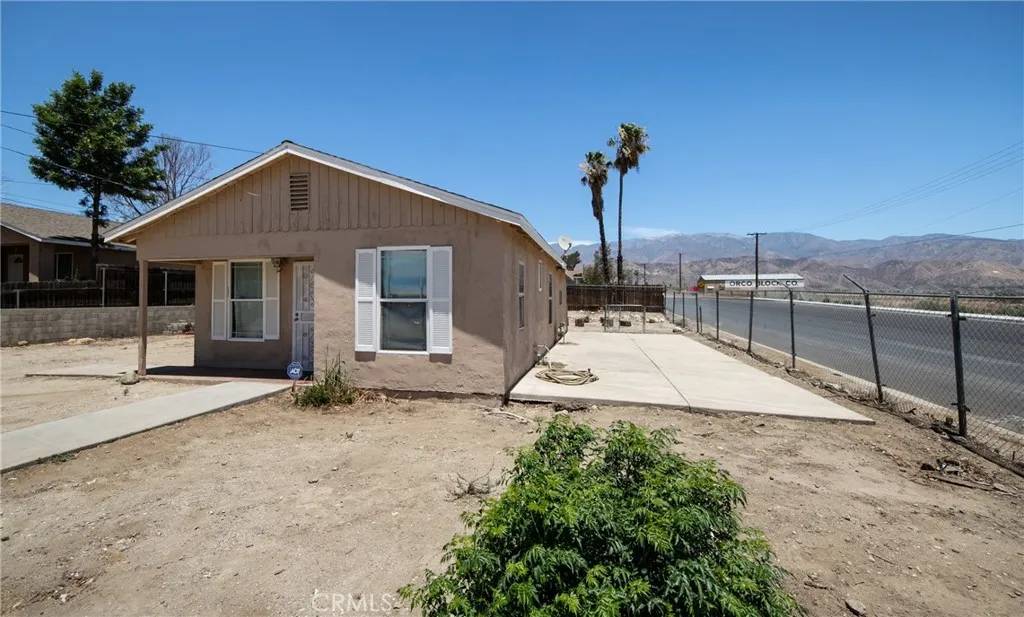Banning, CA 92220,1577 E Nicolet Street