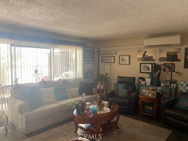 Riverside, CA 92506,3064 Panorama Road #B