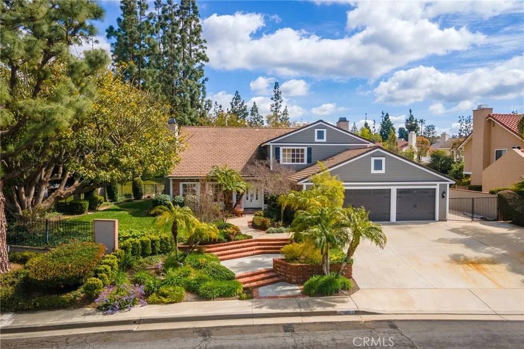 Anaheim Hills, CA 92807,600 S Warbler Circle
