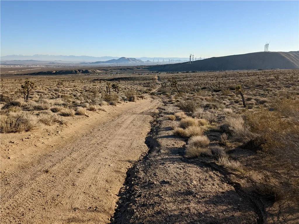 Tehachapi, CA 93307,0 0