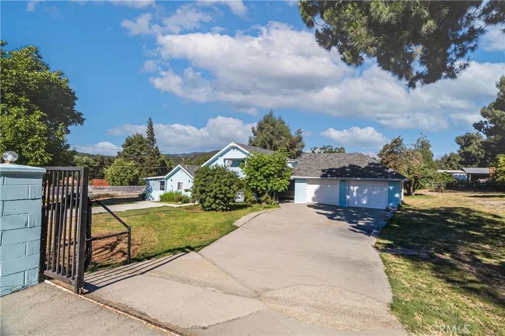 Devore, CA 92407,17800 W Kenwood Avenue