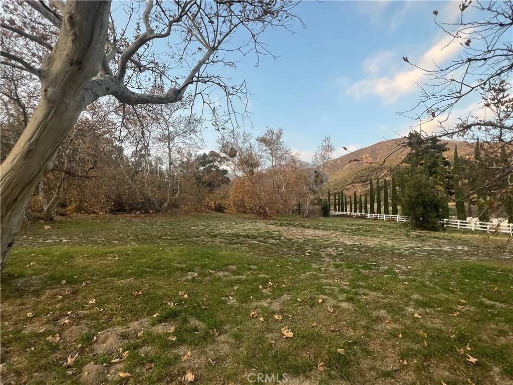 Devore, CA 92407,0 Deercrest