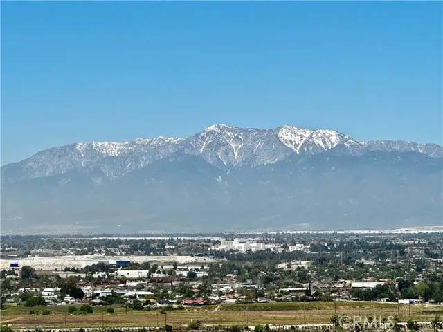 Grand Terrace, CA 92313,22846 Vista Grande Way