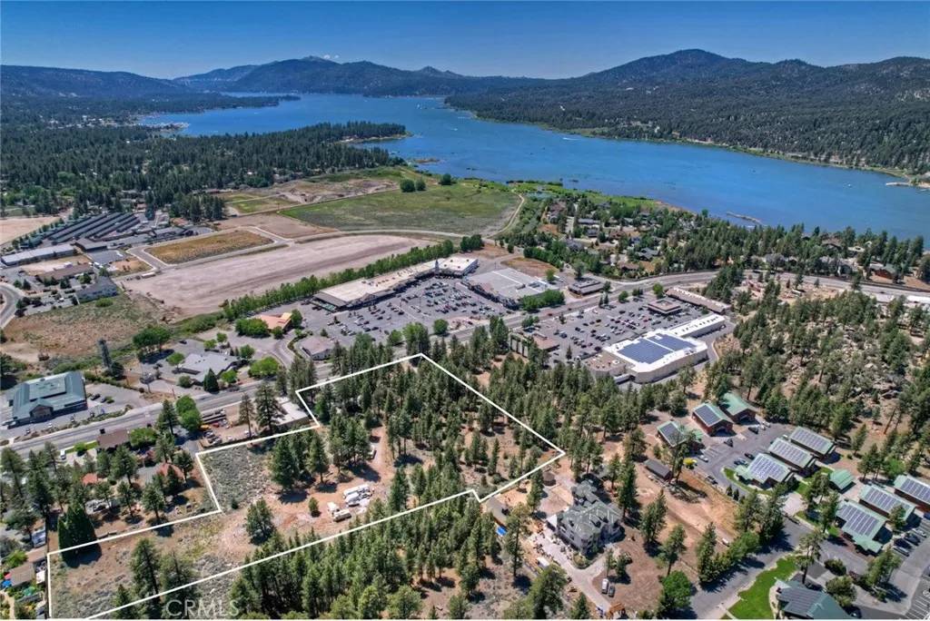 Big Bear Lake, CA 92315,42165 Big Bear