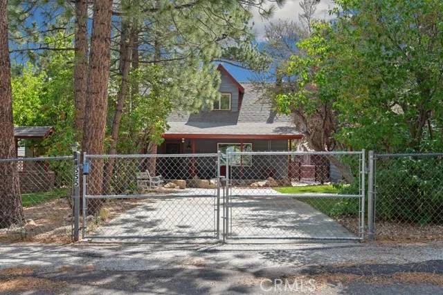 Sugarloaf, CA 92386,555 Cedar Lane