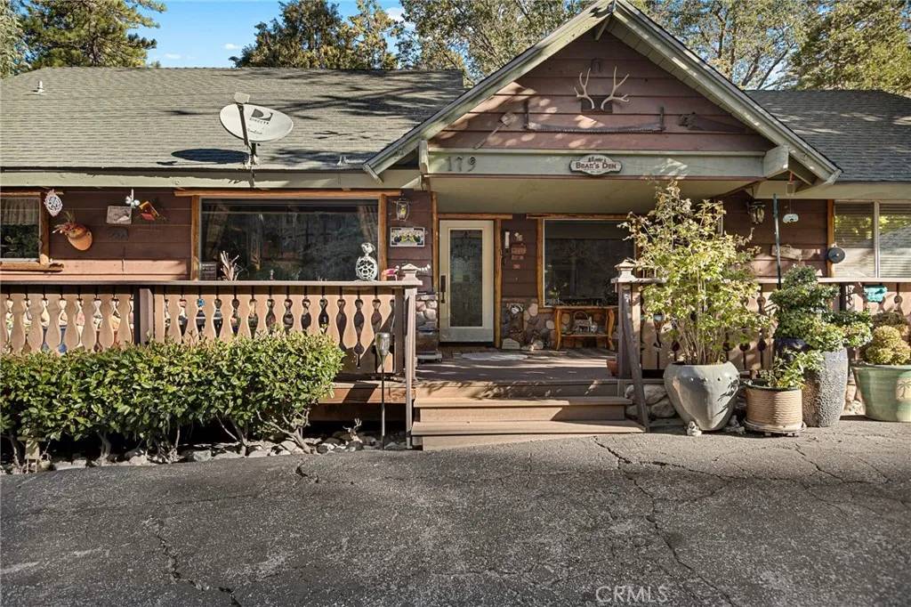 Lake Arrowhead, CA 92317,179 Golf Course Road