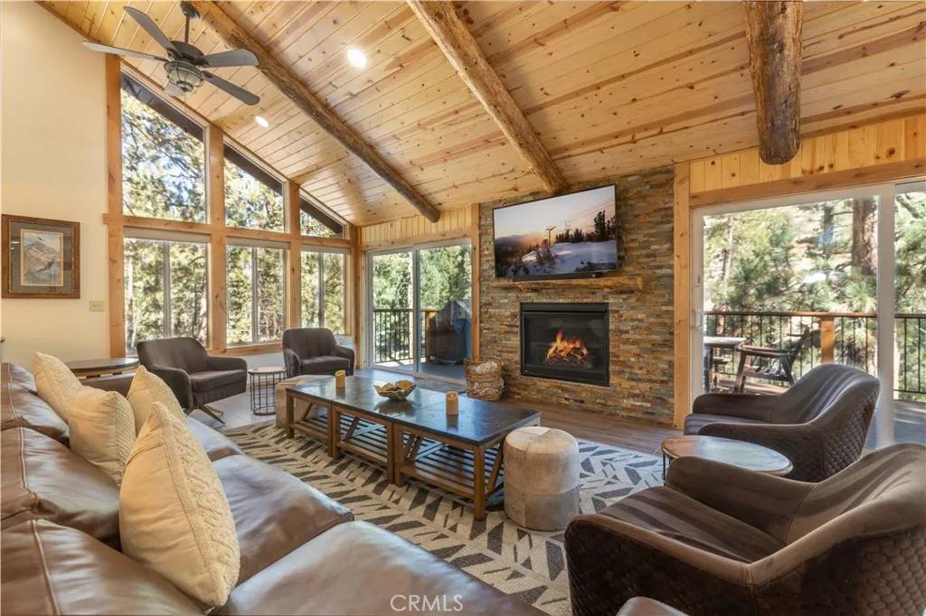 Big Bear Lake, CA 92315,42518 Gold Rush Drive