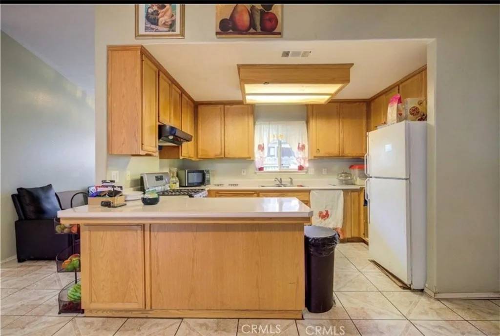 Shandon, CA 93461,250 N 4th Street