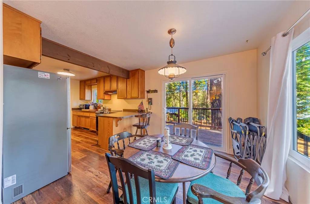 Fish Camp, CA 93623,7723 Forest Road