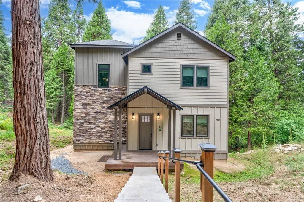 Yosemite, CA 95389,7190 Yosemite Park Way