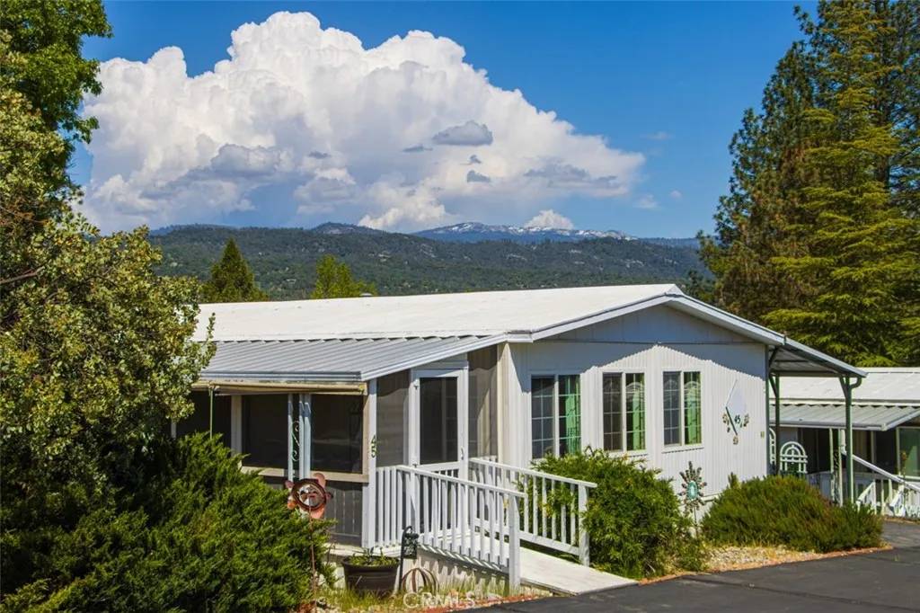 Oakhurst, CA 93644,39678 Road 425B #45