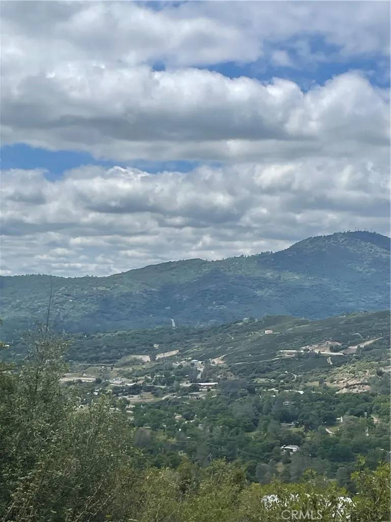 Oakhurst, CA 93644,50034 Golden Horse