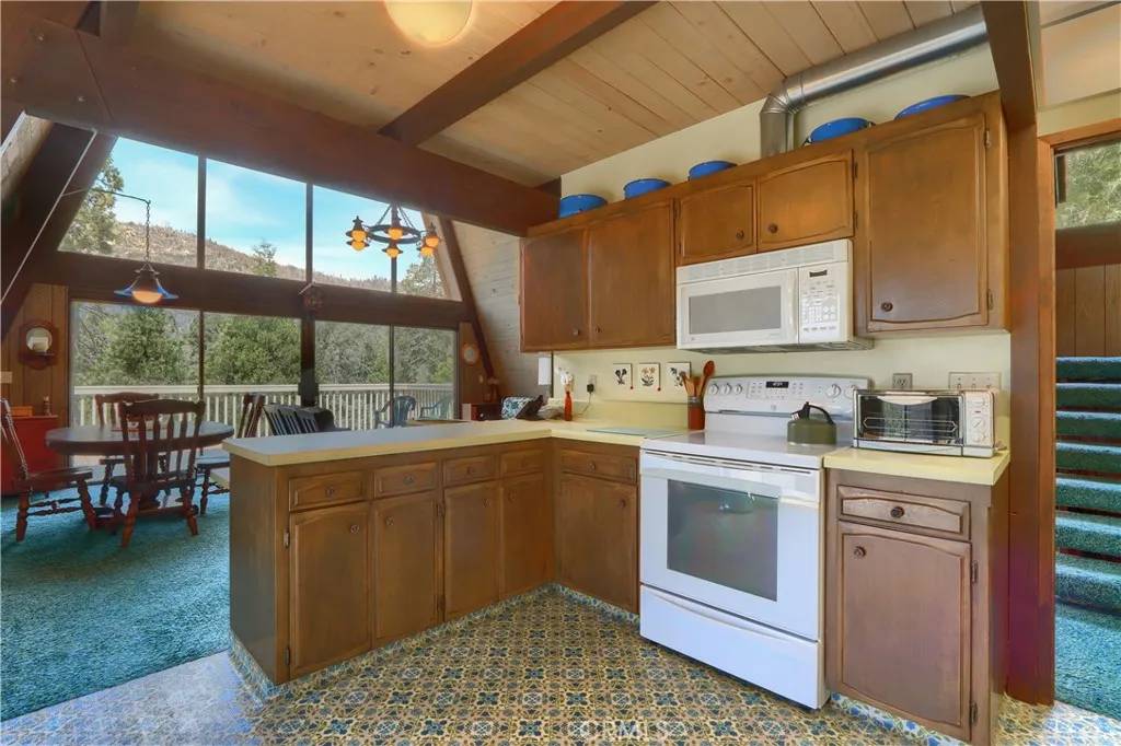North Fork, CA 93643,60027 Cascadel Drive South