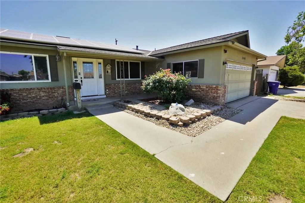Lemoore, CA 93245,1556 N Lemoore Avenue