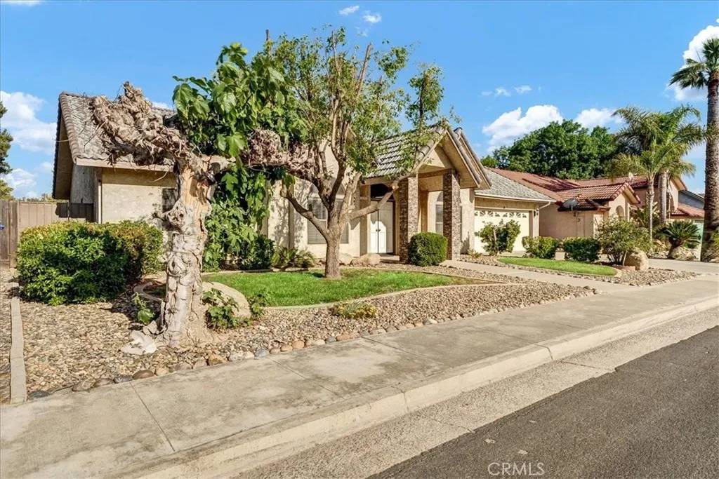 Hanford, CA 93230,1219 University Avenue