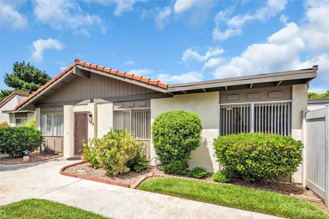 Redlands, CA 92374,1582 Lisa Lane