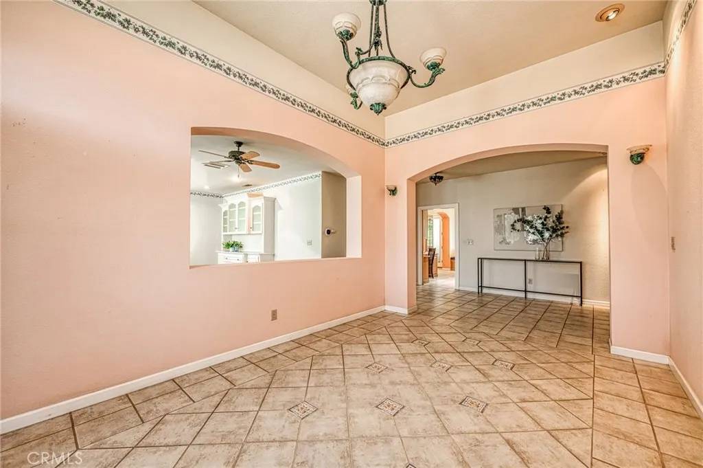 Clovis, CA 93619,10673 E Bullard Avenue