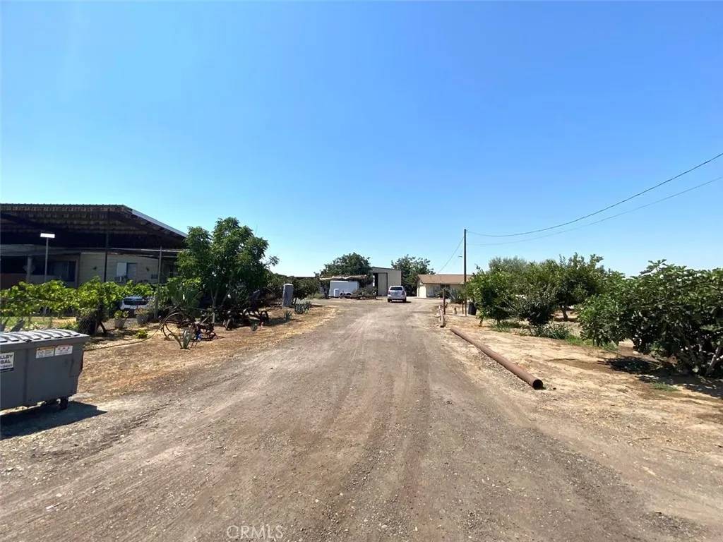 Riverdale, CA 93656,875 W Laguna Avenue