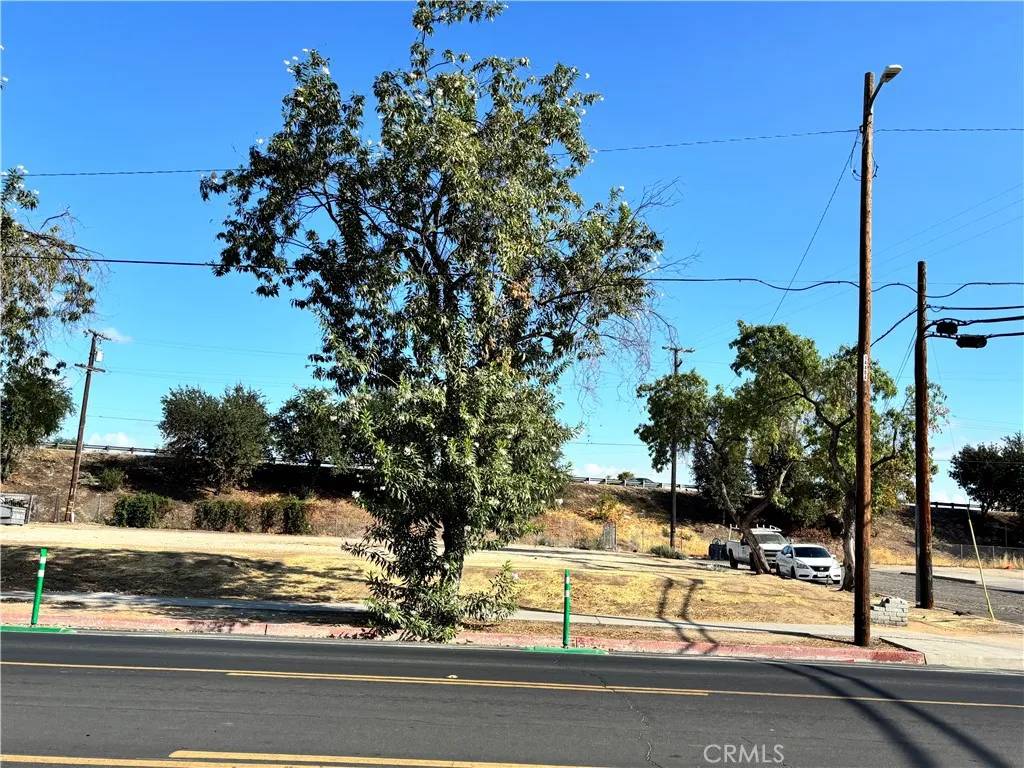 Fresno, CA 93701,274 N Glenn