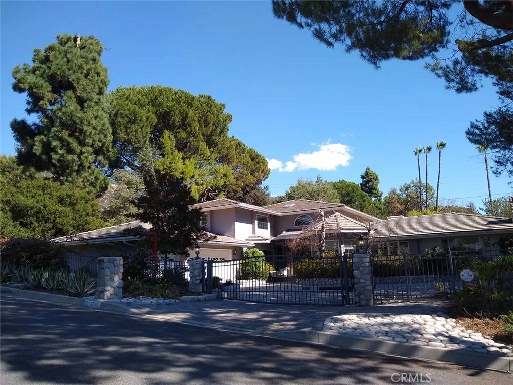 La Canada Flintridge, CA 91011,2245 Richey Drive