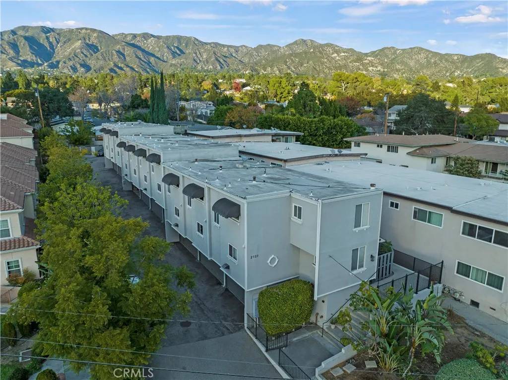 Montrose, CA 91020,2737 Montrose Avenue #103