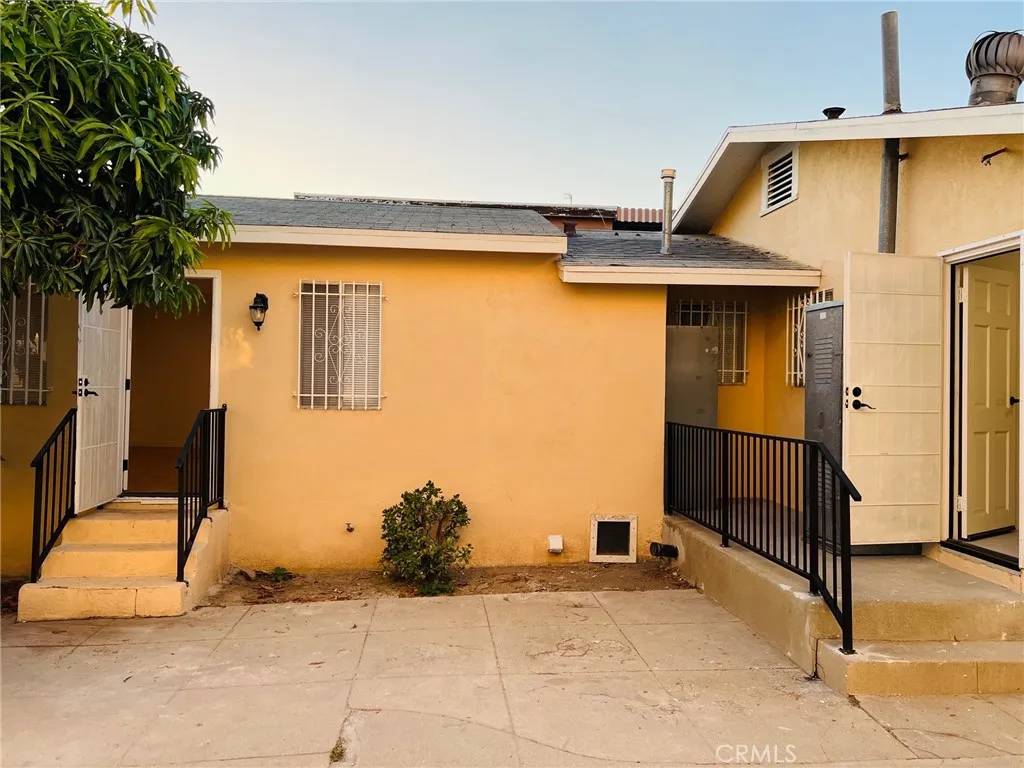 Los Angeles, CA 90029,4920 W Fountain Avenue