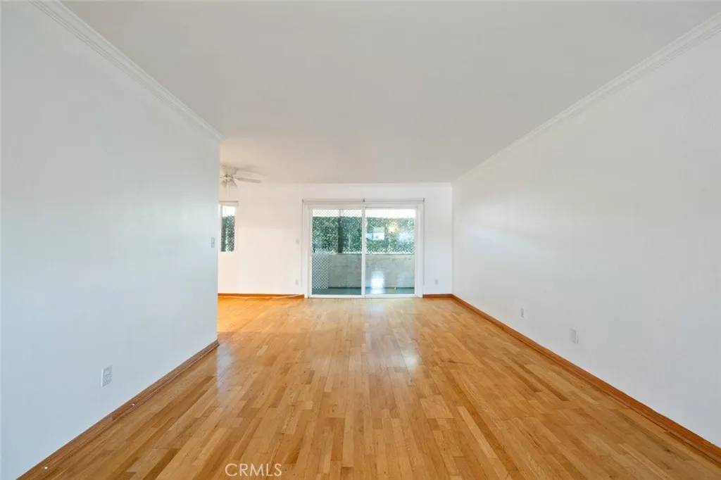 Encino, CA 91316,5412 Lindley Avenue #308