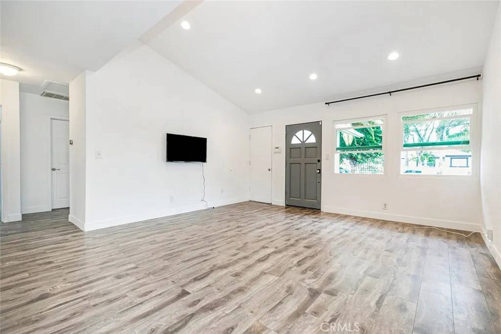 Reseda, CA 91335,7345 Jamieson Avenue