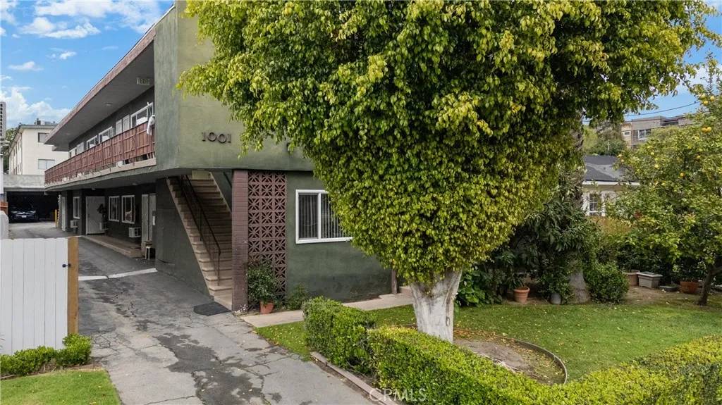 Glendale, CA 91205,1001 E Acacia Avenue