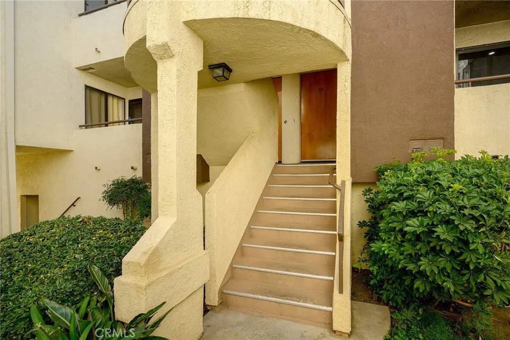 Sylmar, CA 91342,13825 Beaver Street #35