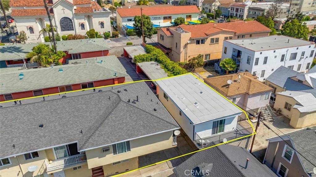 Los Angeles, CA 90027,1548 N Alexandria Avenue