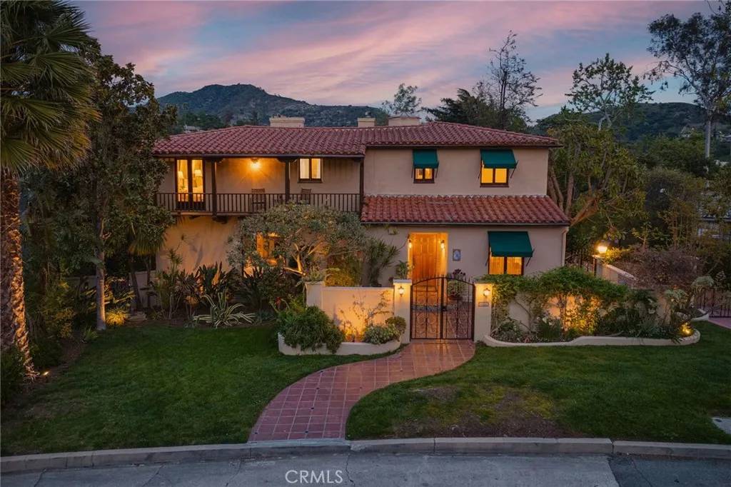 Glendale, CA 91207,1510 Princes Drive