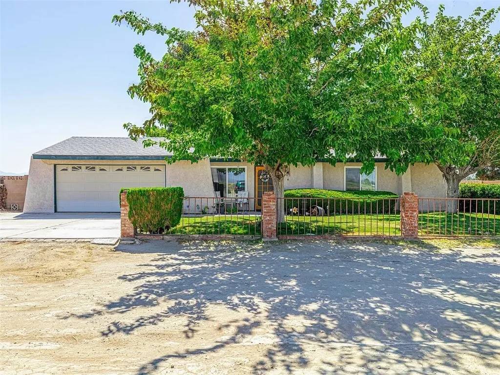 Lancaster, CA 93535,44315 88th Street East