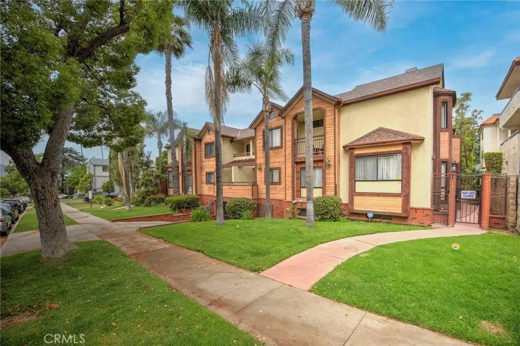 Glendale, CA 91201,1161 SPAZIER Avenue #4
