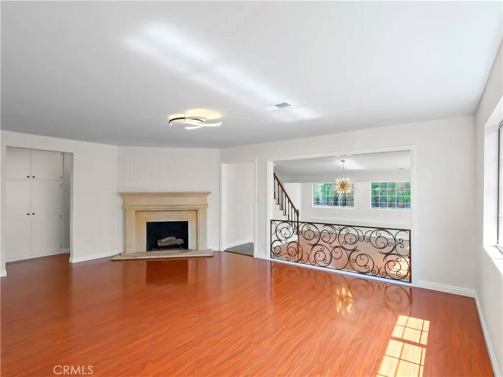 La Crescenta, CA 91214,3627 Virginia Street