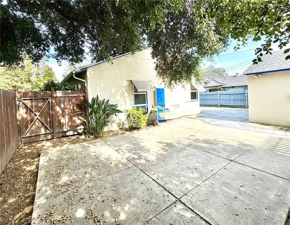 Arcadia, CA 91006,823 N Santa Anita Avenue North