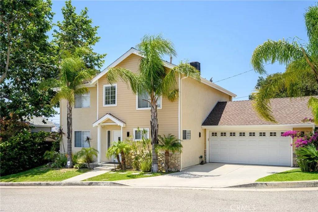 Tujunga, CA 91042,10111 France Avenue