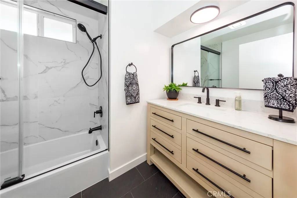 La Crescenta, CA 91214,4605 Boston Avenue