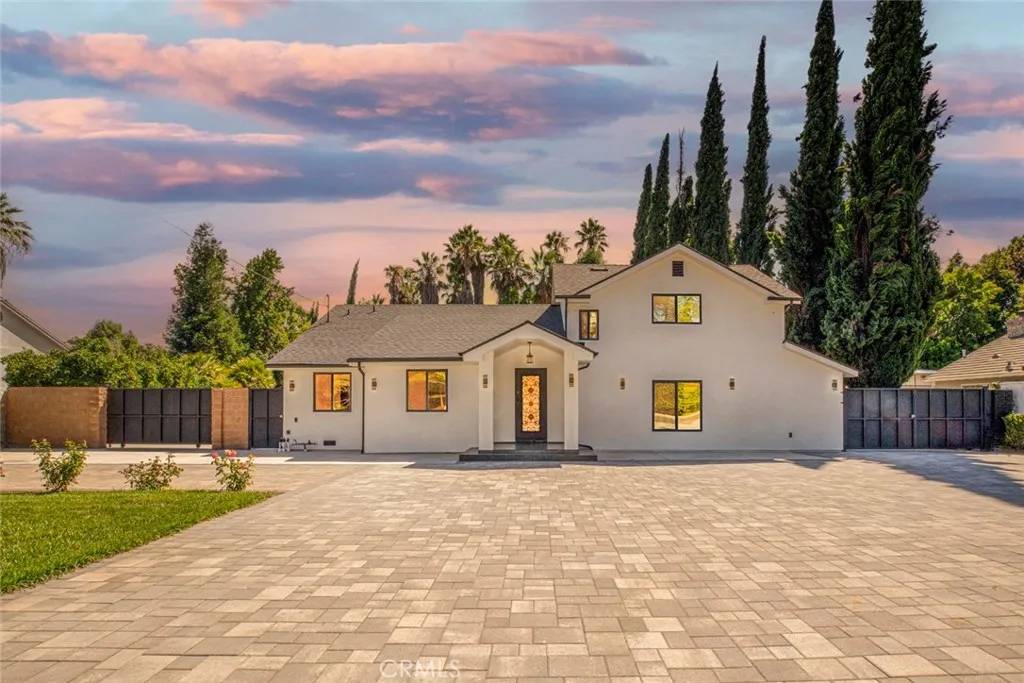 Sherwood Forest, CA 91325,17800 Raymer Street