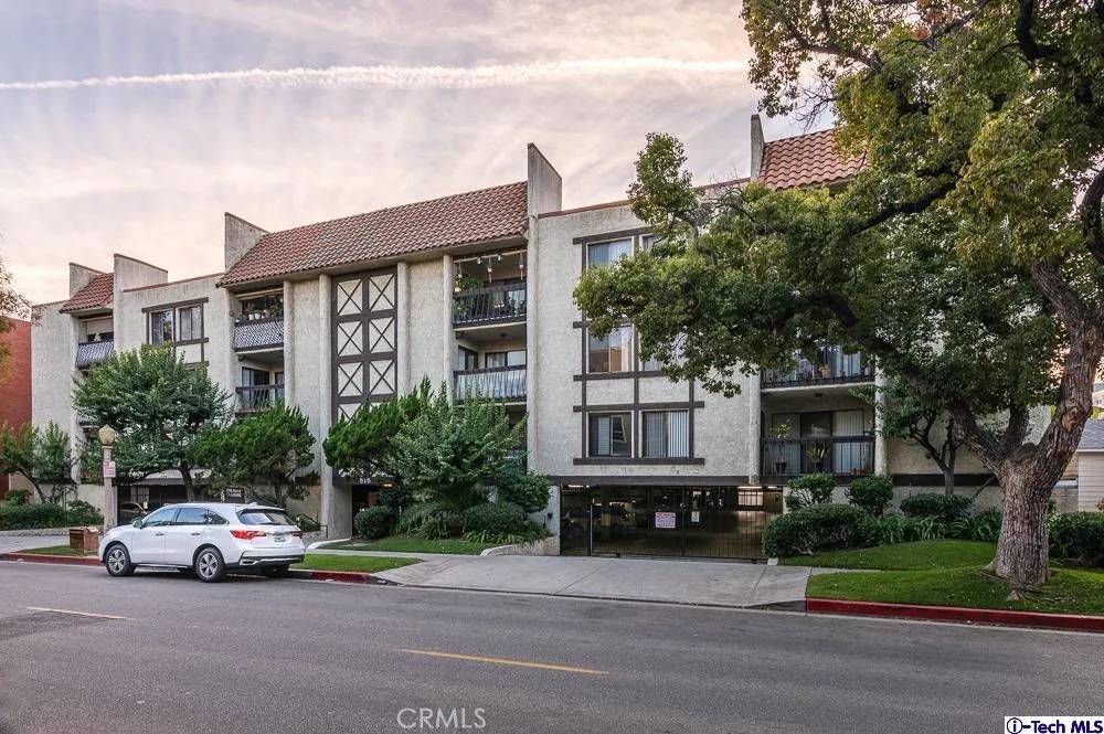 Glendale, CA 91206,515 N Jackson Street #102