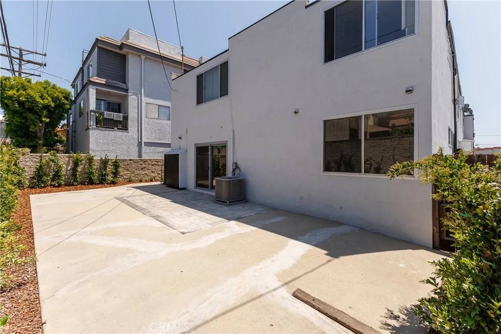 Glendale, CA 91205,623 Orange Grove Avenue