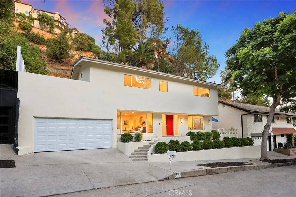 Glendale, CA 91202,1800 Hillcrest Avenue