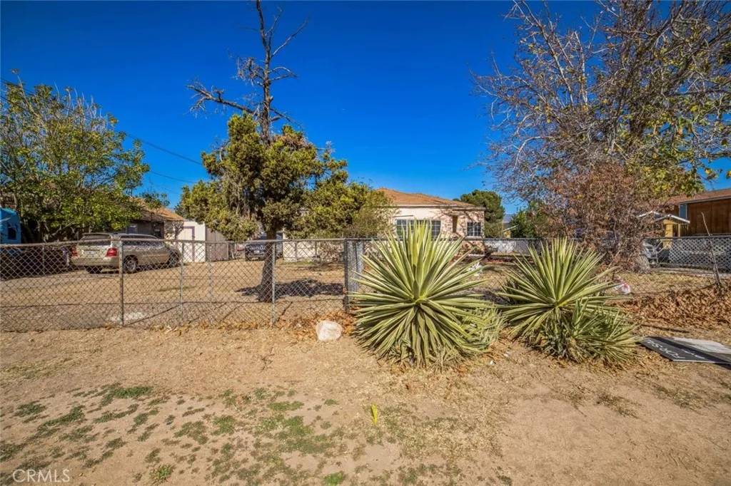 San Bernardino, CA 92408,938 E 2nd Street