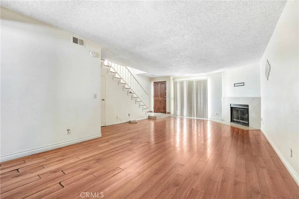 Panorama City, CA 91402,8331 Cedros Avenue #2
