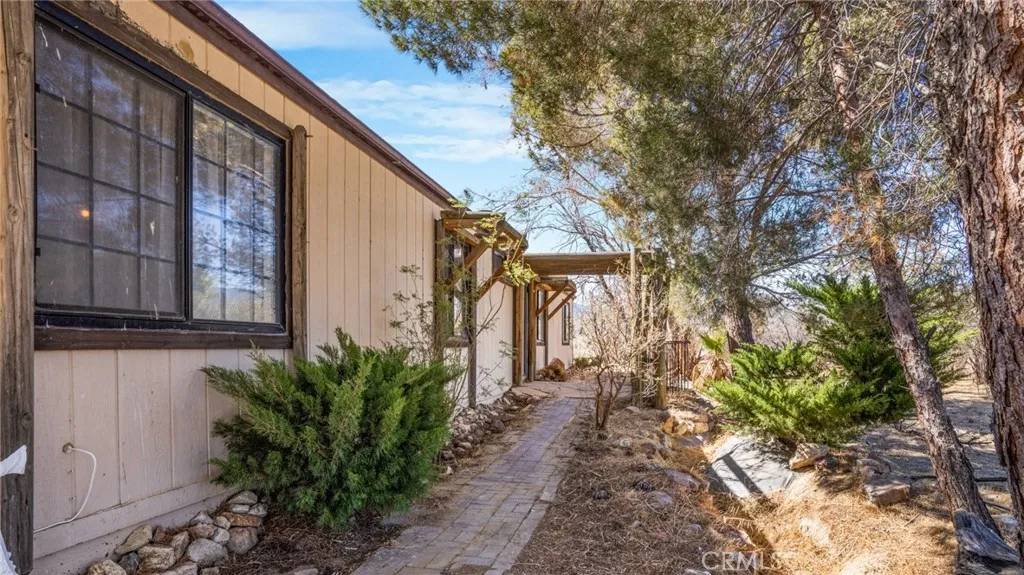 Lancaster, CA 93536,49750 Three Points Road