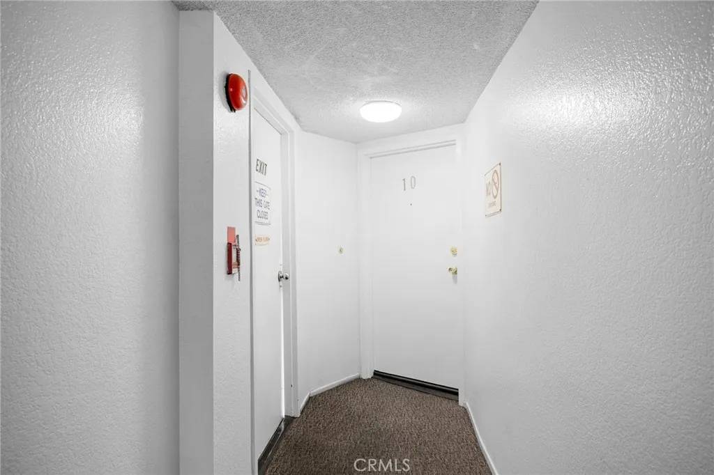 La Crescenta, CA 91214,3105 Montrose Avenue #10