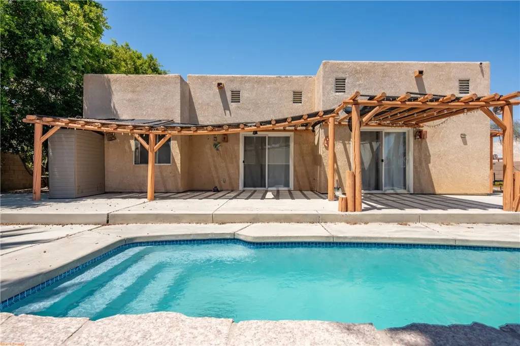 Cathedral City, CA 92234,68875 Vista Chino