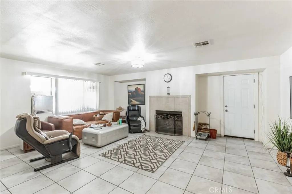 Desert Hot Springs, CA 92241,17755 Avenida Manzana