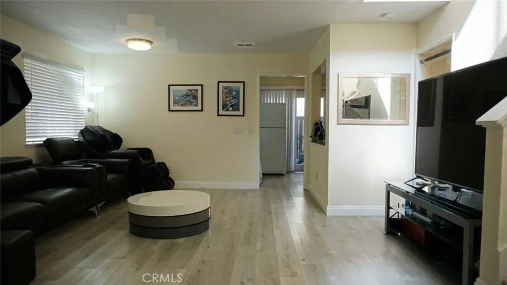 El Monte, CA 91732,3631 Meadowlark