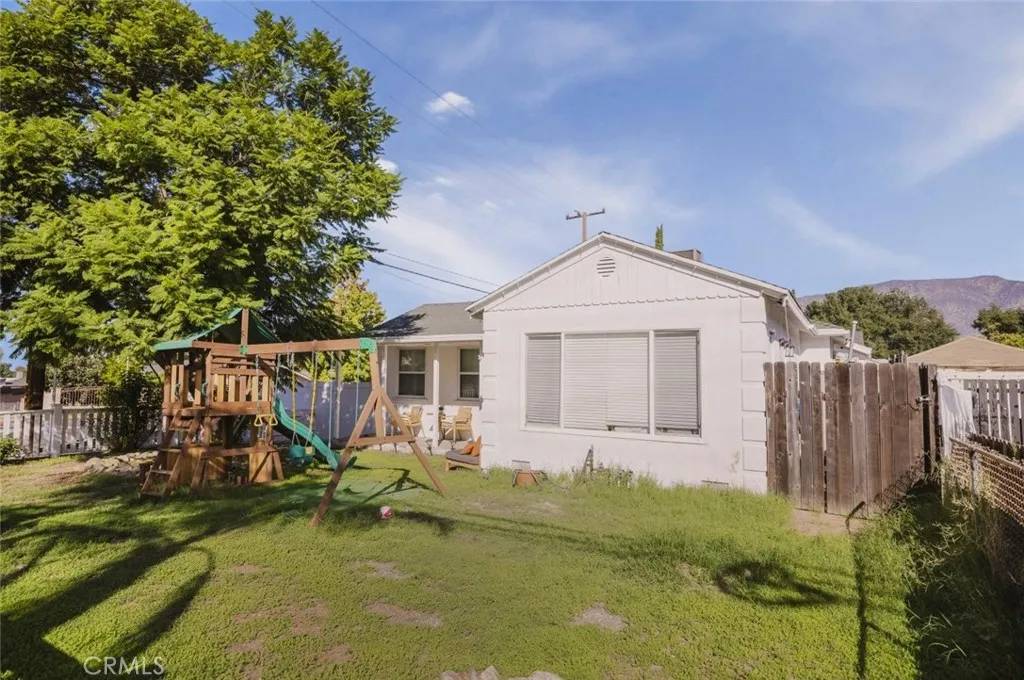 Sunland, CA 91040,7961 Apperson Street